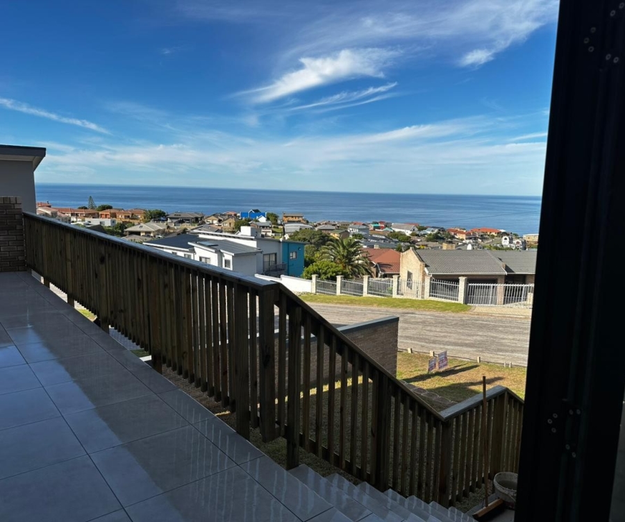 3 Bedroom Property for Sale in Dana Bay Western Cape